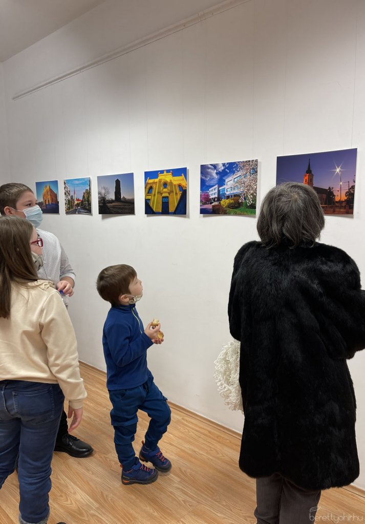 Naptárfotó pályázat - eredményhirdetés és kiállítás 25